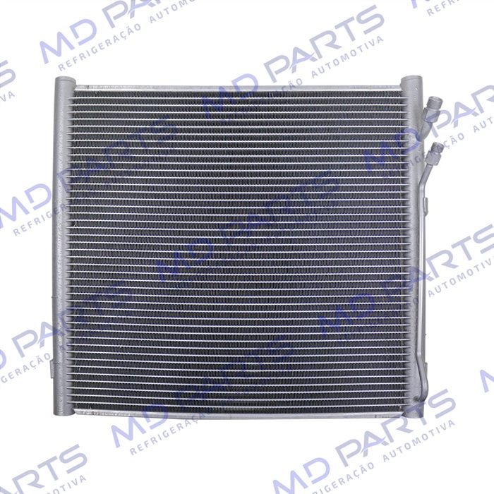 Condensador Máquina Trator John Deere 5085E/ 5090E/ 5065M/ 5075M/ 6105E/ 6120E - A/A OEM: RE243441 Fluxo Paralelo