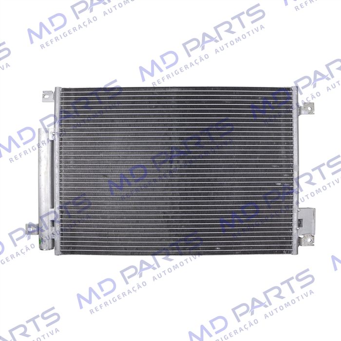 Condensador Fiat Uno 2010> / Palio 2012> / Grand Siena Motor E-Torq Sistema Valeo Fluxo Paralelo OEM: 51846316